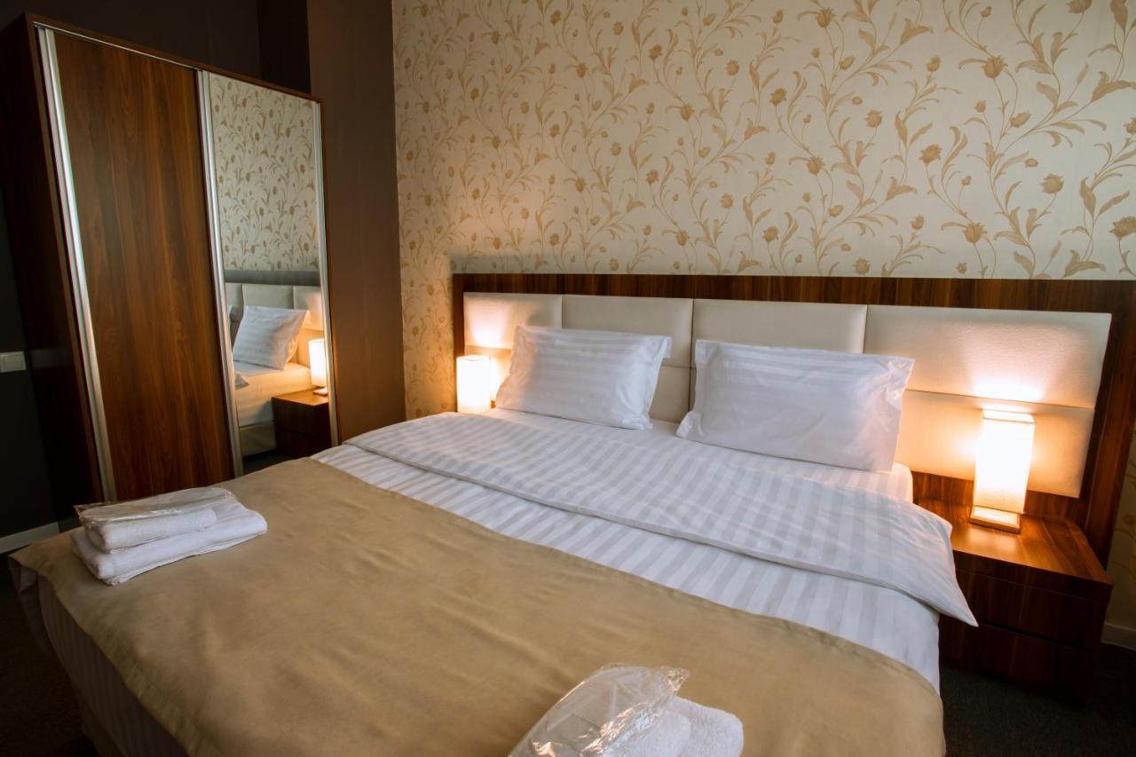 Apart Hotel West Tbilisi Exterior photo