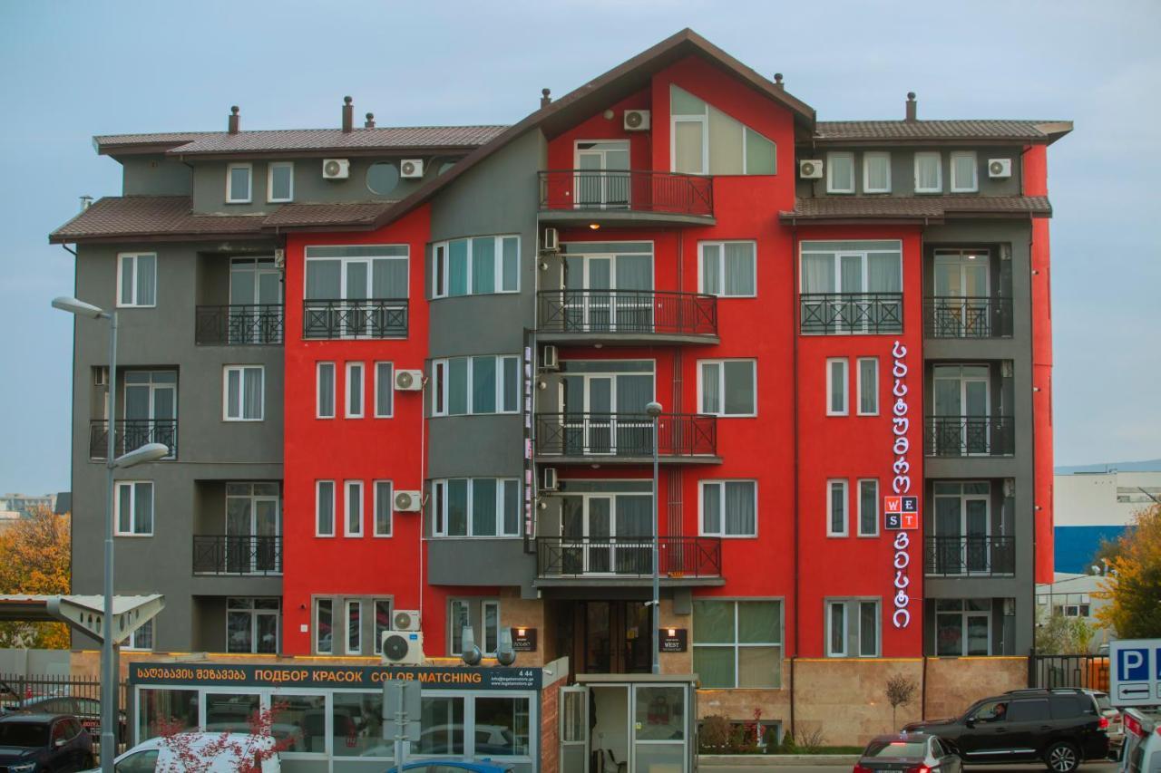 Apart Hotel West Tbilisi Exterior photo