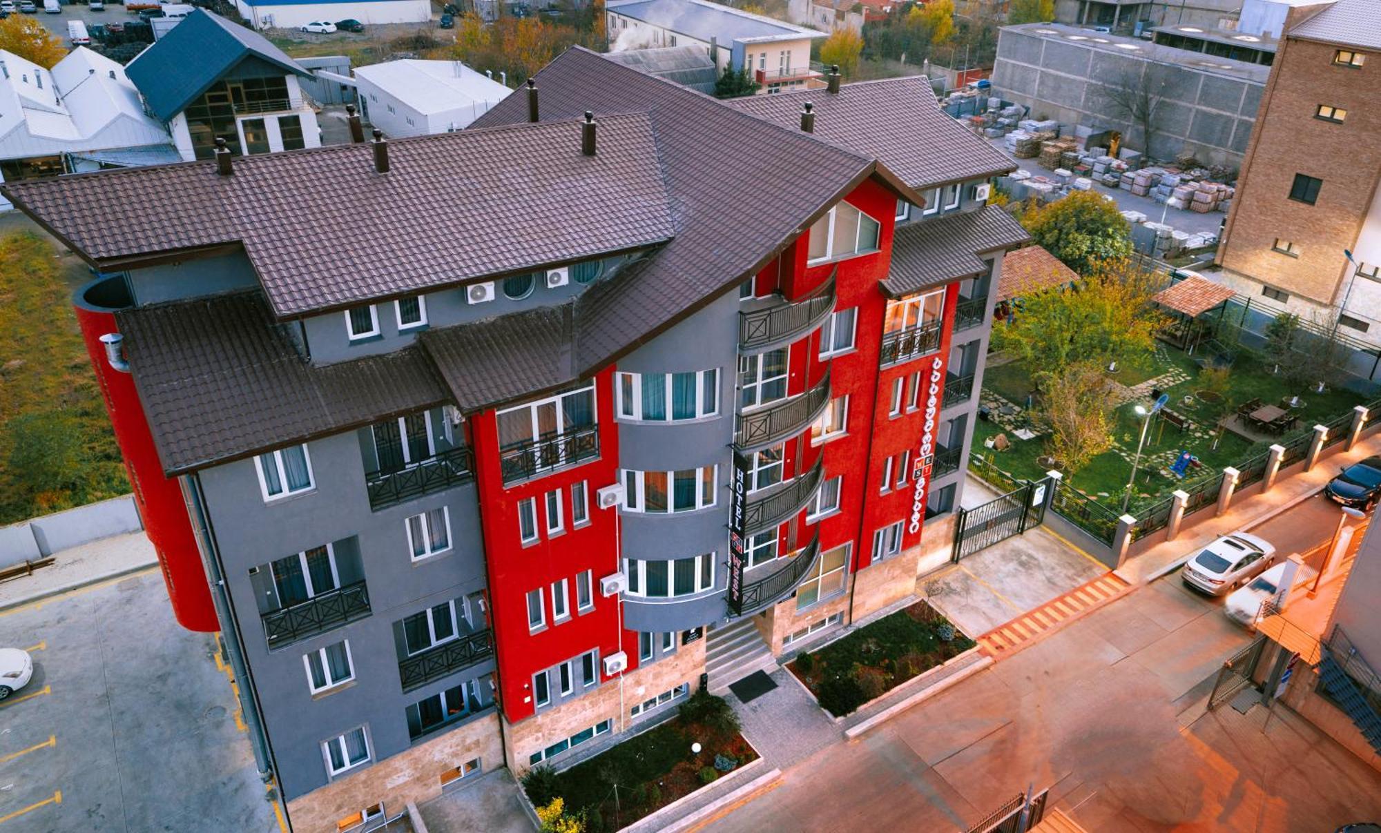 Apart Hotel West Tbilisi Exterior photo