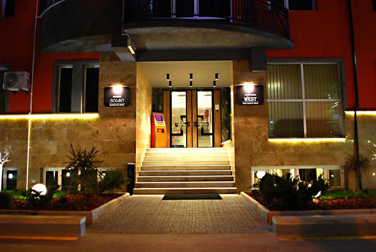 Apart Hotel West Tbilisi Exterior photo